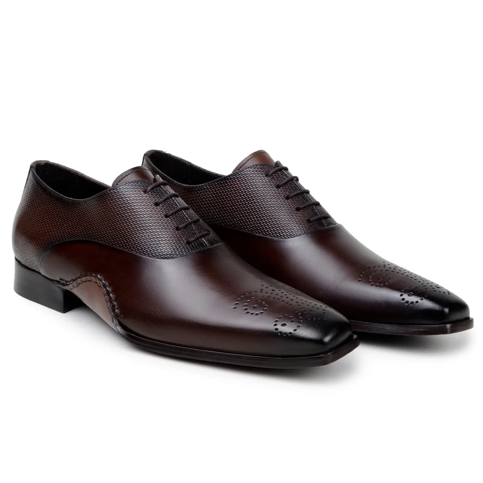 Men's Belvedere Saggio Italian Calfskin Brogue Toe Dress Shoe in Tobacco Brown - Image 2